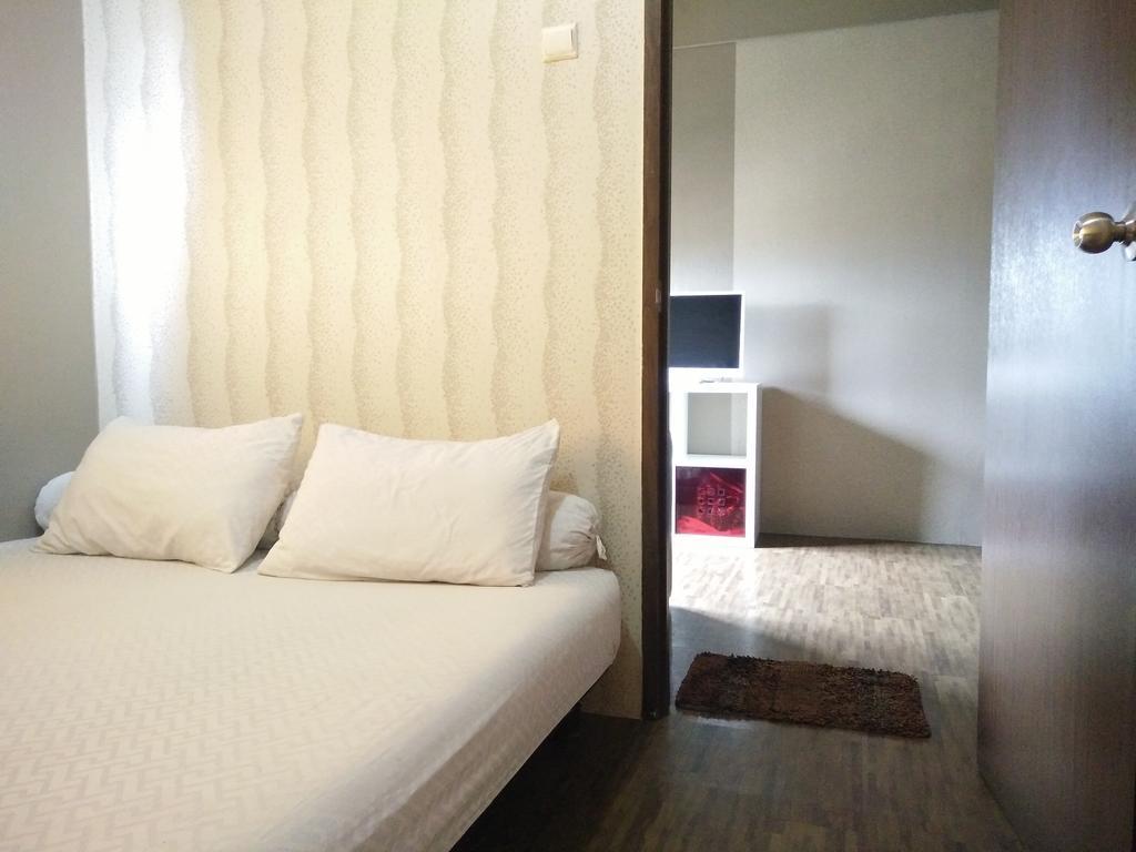 Apartment The Suites Metro By Yudis Bandung Pokoj fotografie